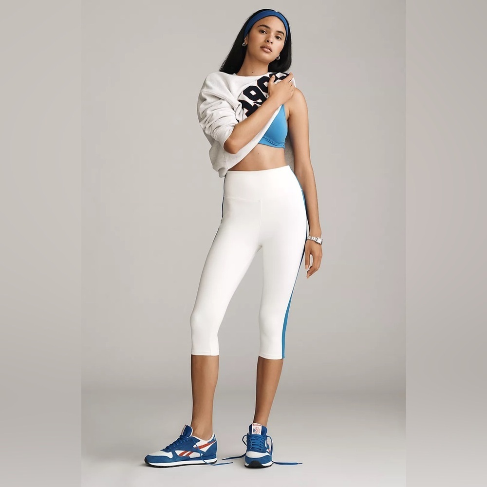 Daily Practice Capri Leggings - Women's - White and Royal Blue - Medium - NWT